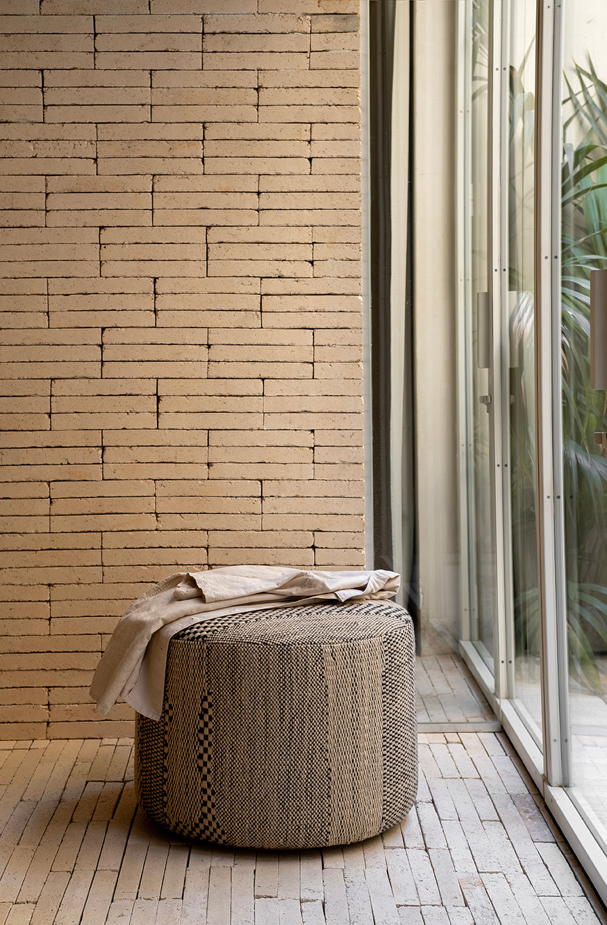 Wabisabi pouf
