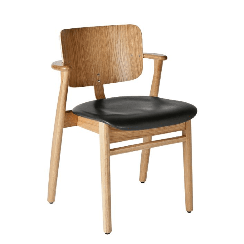 Domus Chair lounge chair Artek Natural Lacquered Oak Frame Finish / Black Leather Prestige Seat