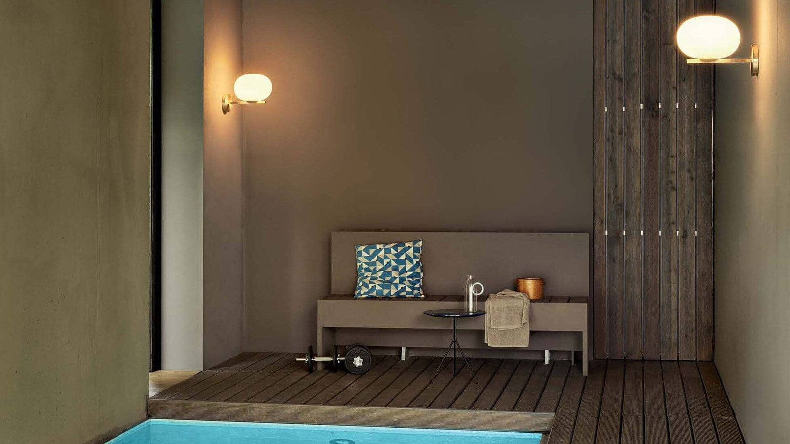 Alba Wall Light Wall Lights Oluce