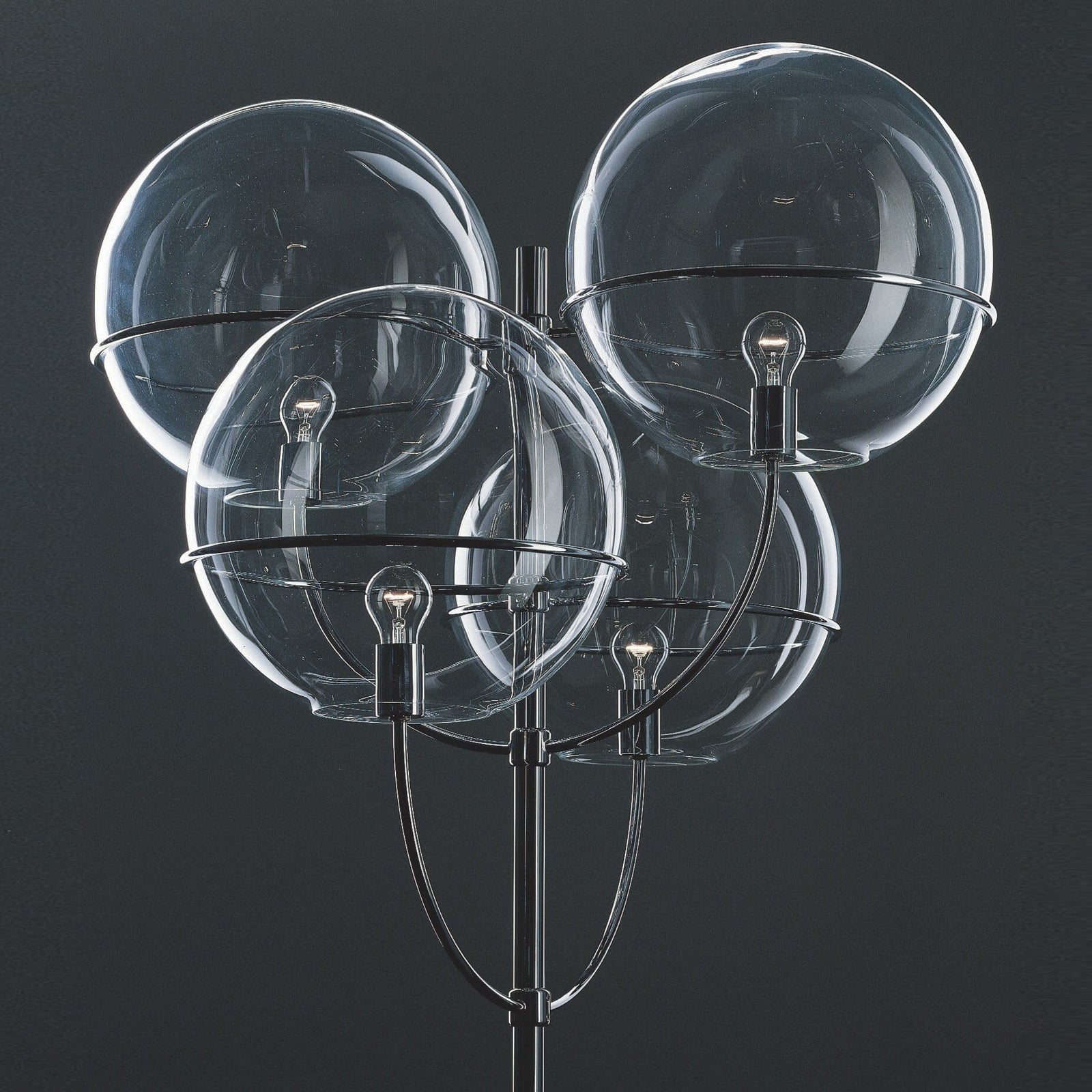 Lyndon Outdoor Floor Lamp 350 Floor Lamps Oluce