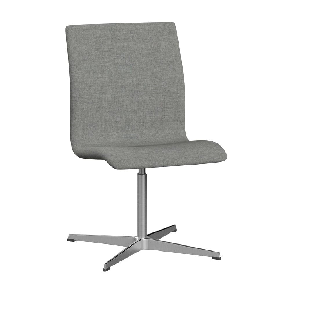 Oxford™ Low Back Chair With 4-Star Base Dining chairs Fritz Hansen