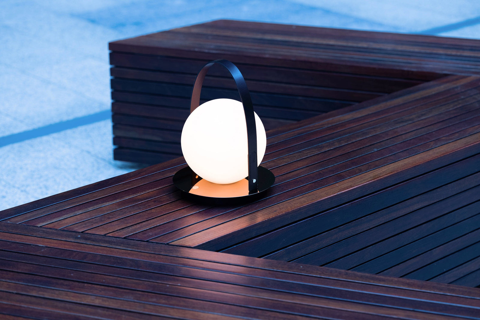 Bola Lantern Table Lamps Pablo
