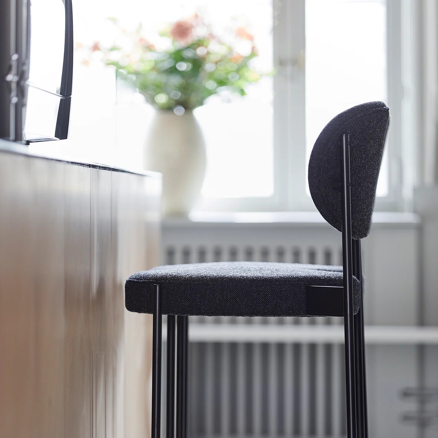 Panton Series 430 Bar Stool Stools VerPan