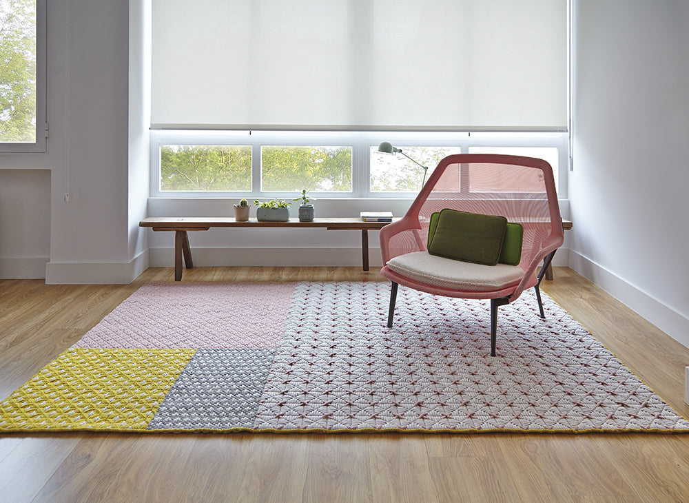 Silai Rug Pillows Gan