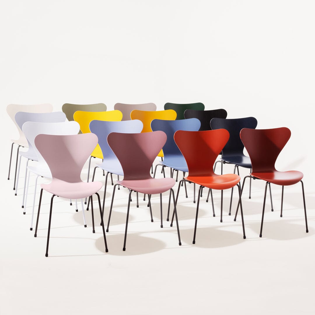 Series 7 Side Chair (Laminated) Chairs Fritz Hansen