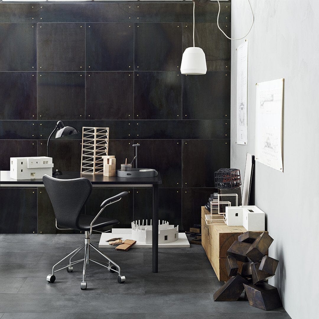 Series 7 Swivel Arm Chair Full Upholstered Dining chairs Fritz Hansen