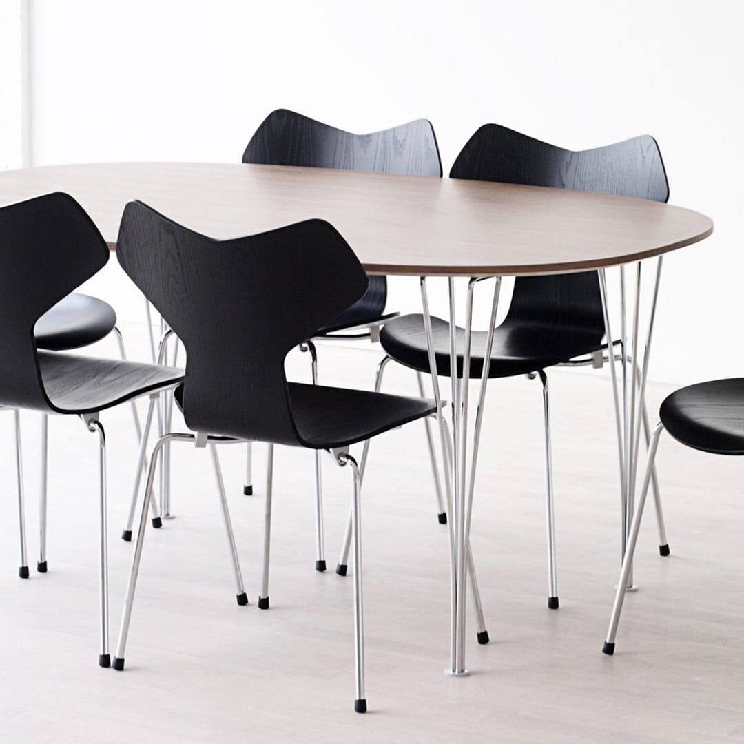 Superellipse Extendable Span Leg Dining Table Dining Tables Fritz Hansen