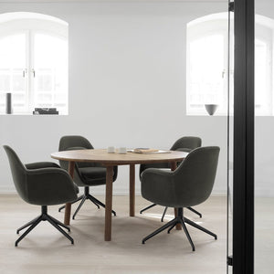 Taro Round Dining Table Dining Tables Fredericia 