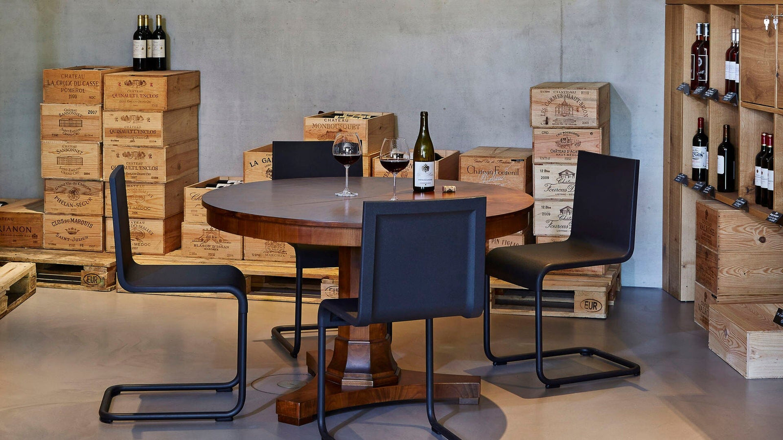 .05 Chair Side/Dining Vitra