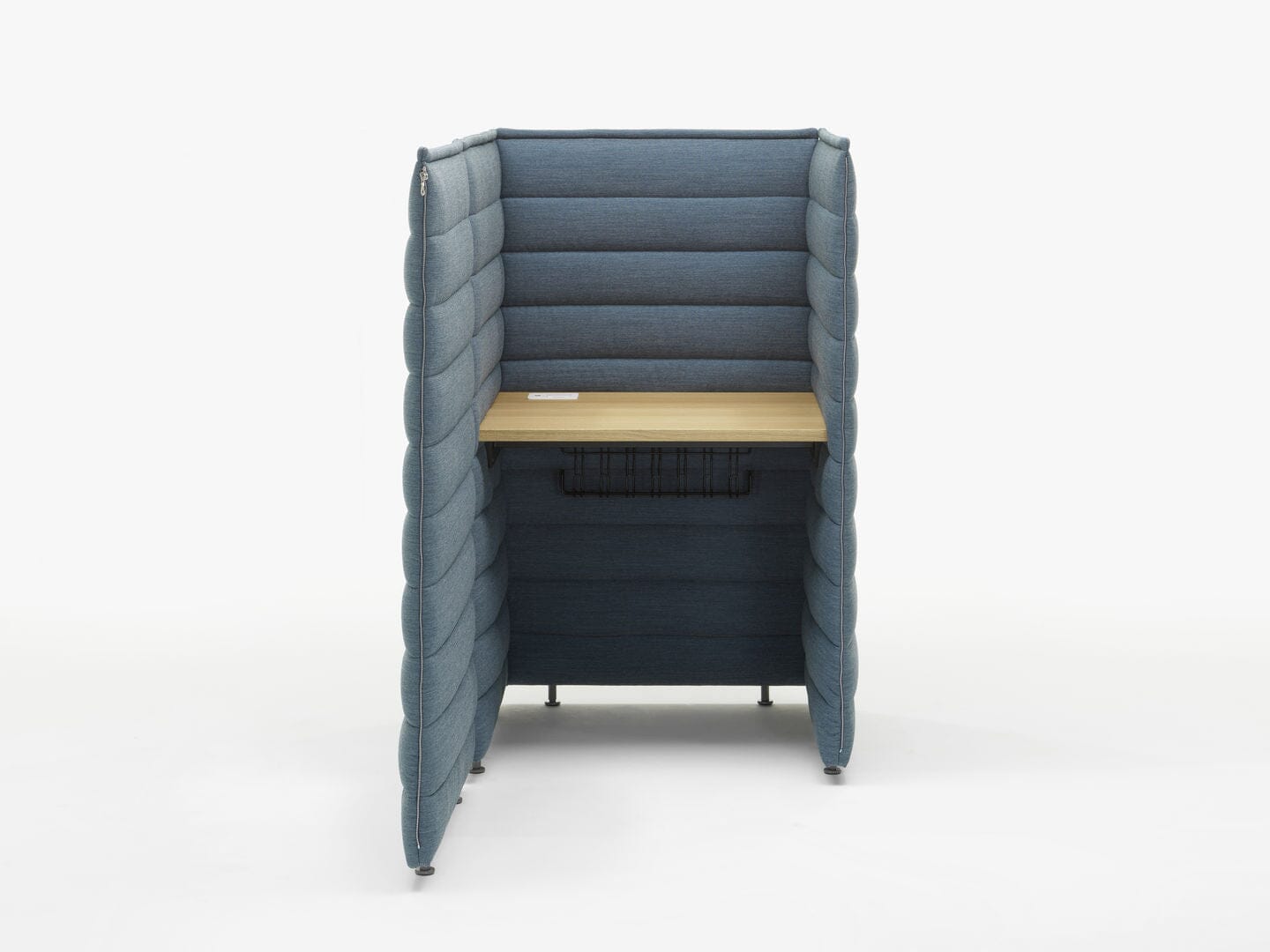 Alcove Plus Desk Desk's Vitra