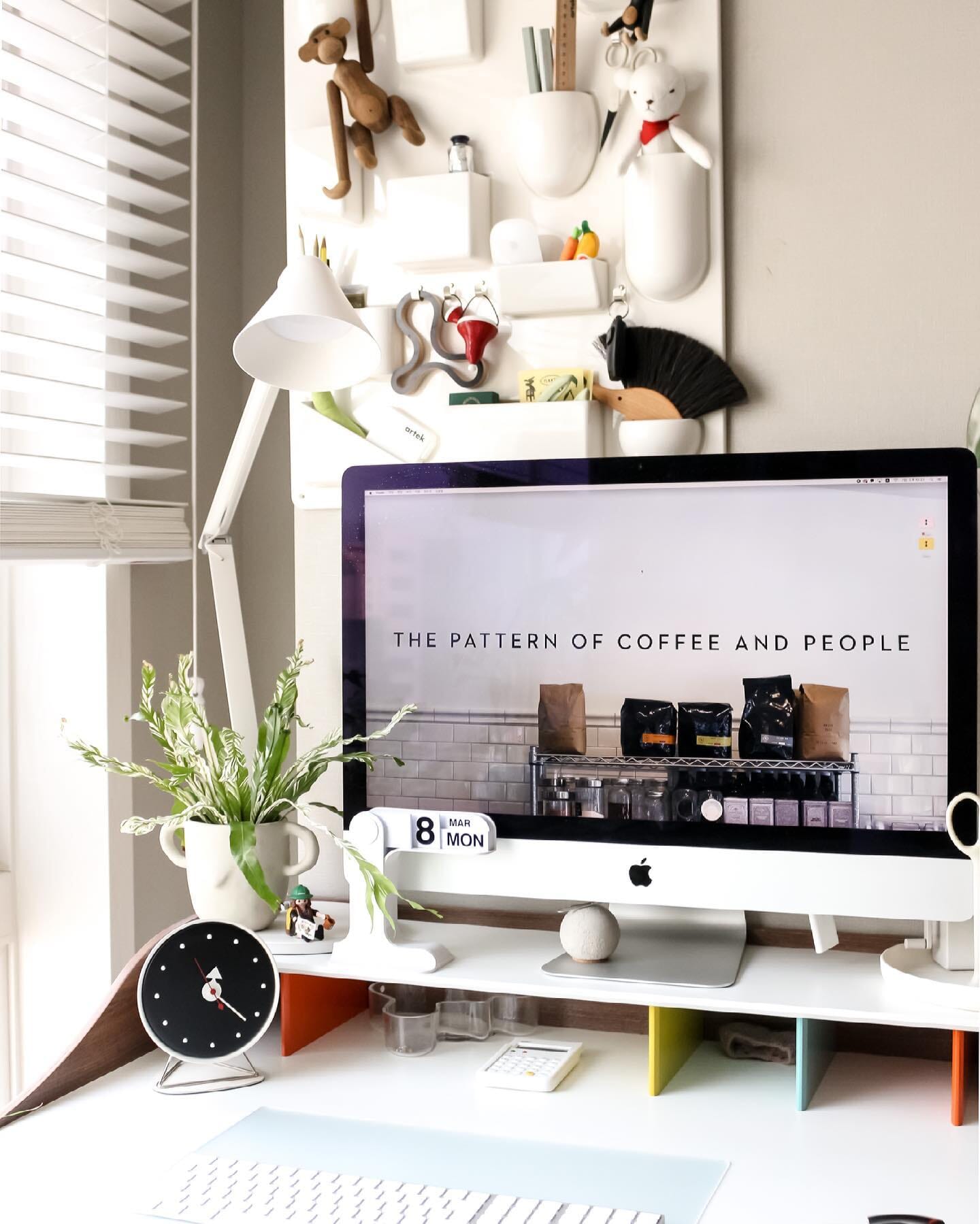 Nelson Cone Clock Clocks Vitra