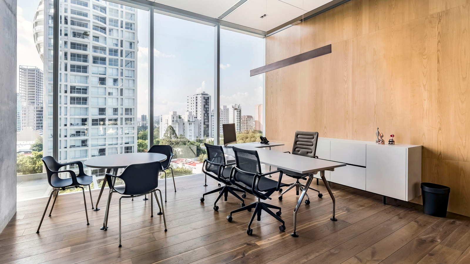 HAL RE Armchair Tube Stackable Side/Dining Vitra