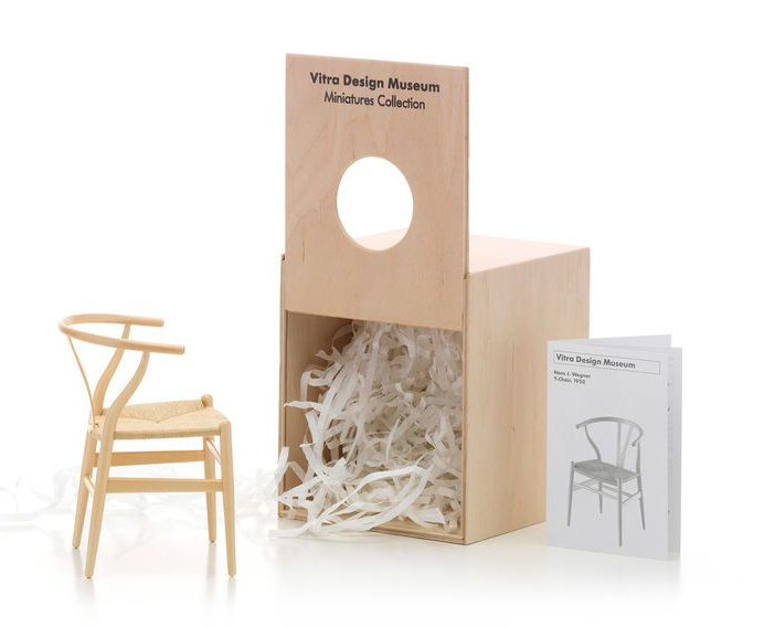 Miniatures Y-Chair Art Vitra