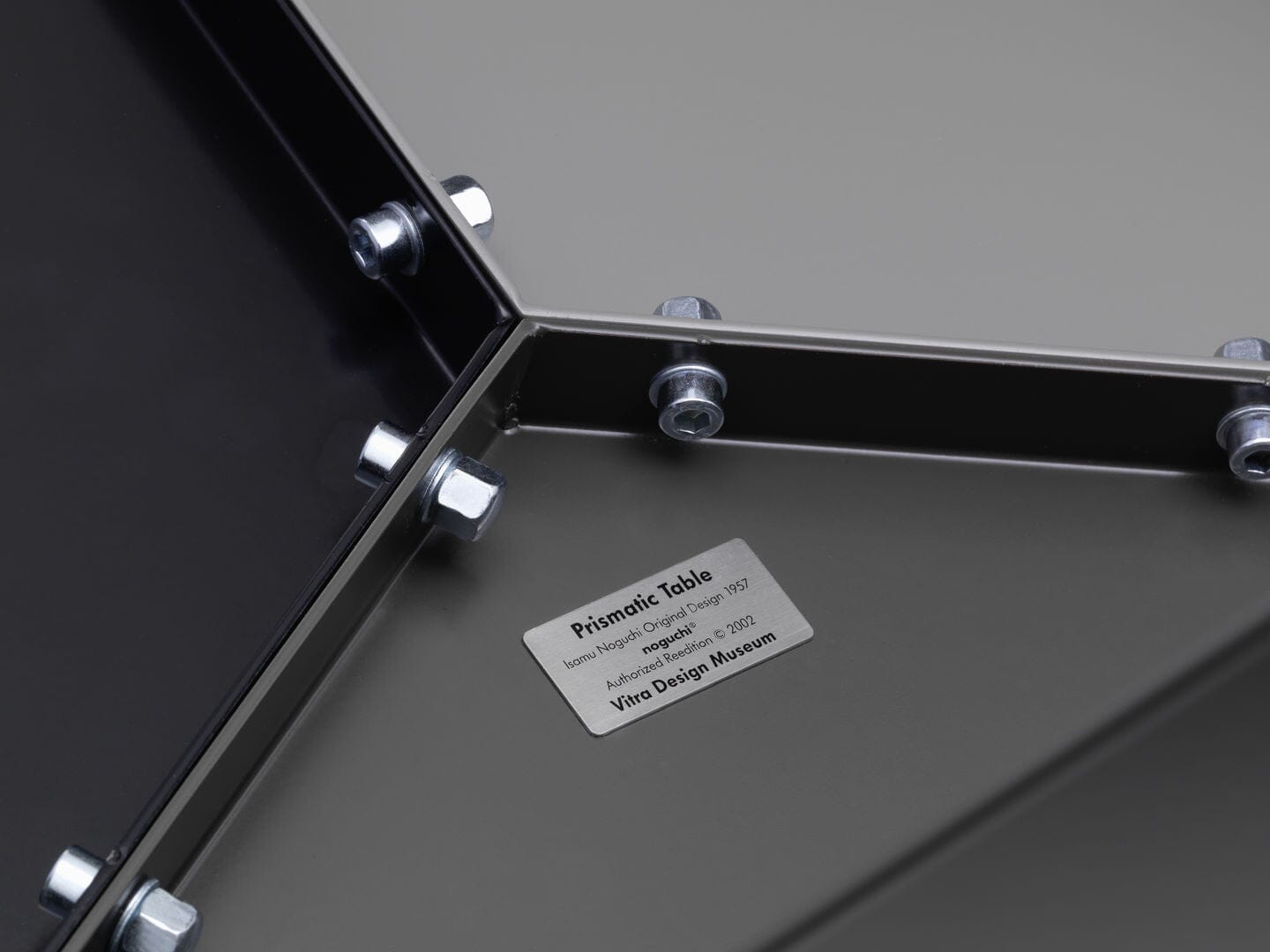 Prismatic Table Ottoman Vitra