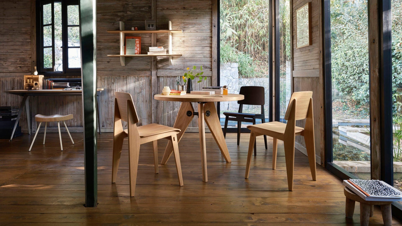 Rayonnage Mural Shelves Vitra