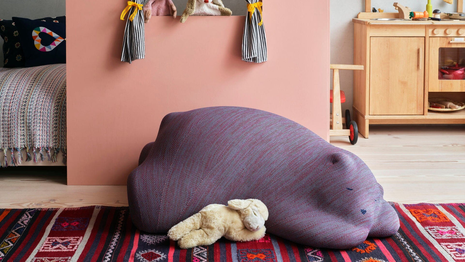 Resting Bear Accessories Vitra
