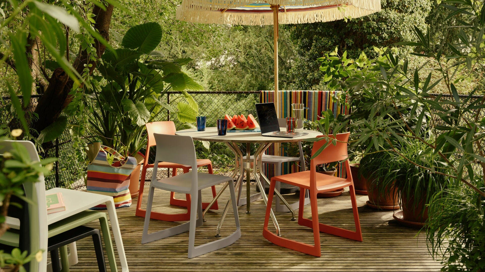 Tip Ton RE Chair Side/Dining Vitra