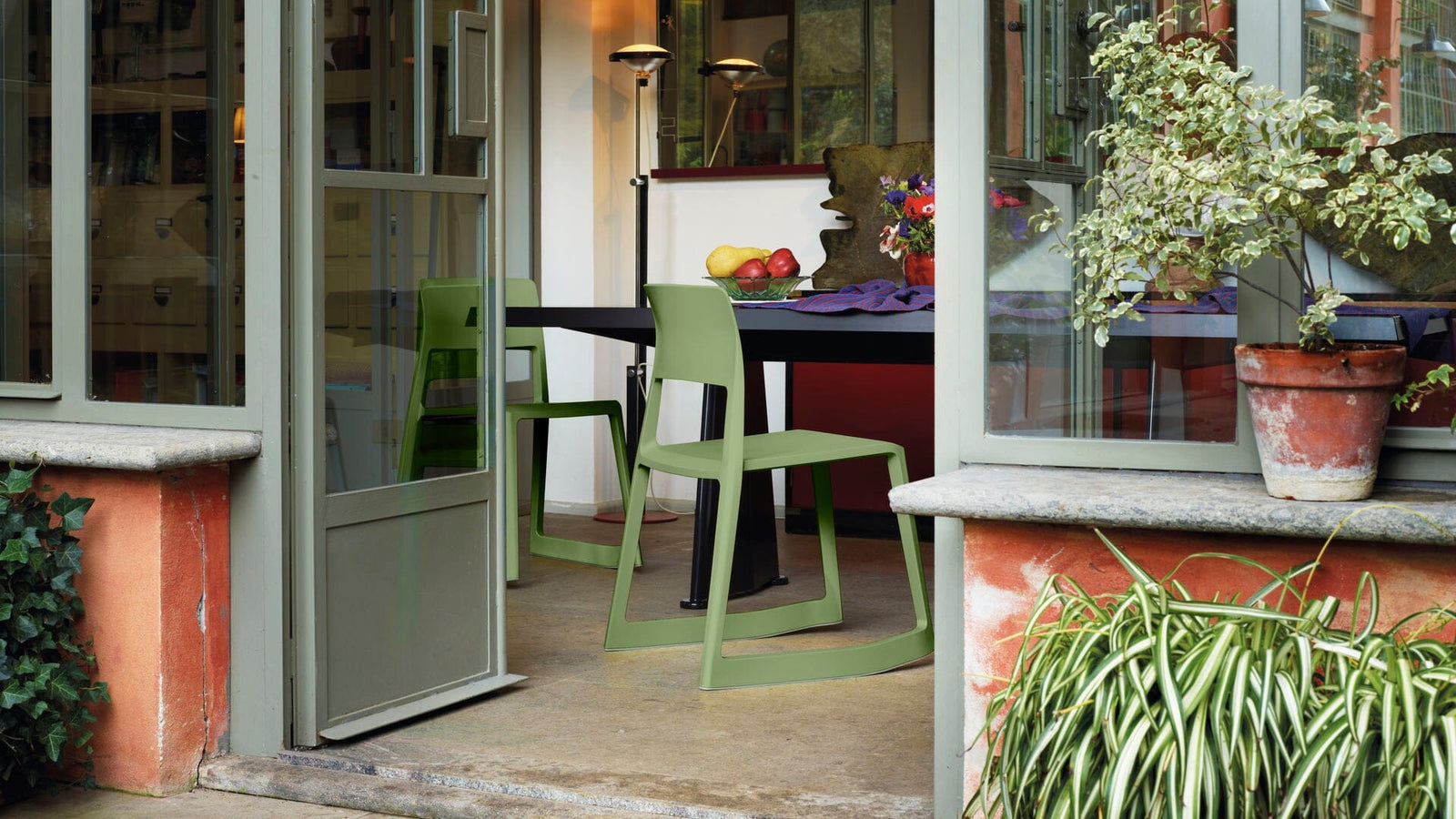 Tip Ton RE Chair Side/Dining Vitra