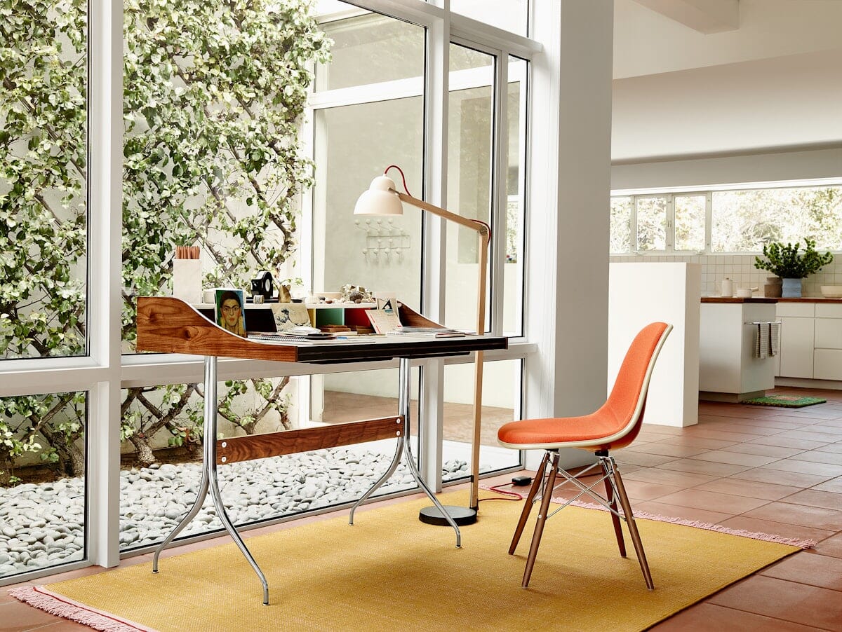 Nelson Swag Leg Desk by Herman Miller Desk's herman miller