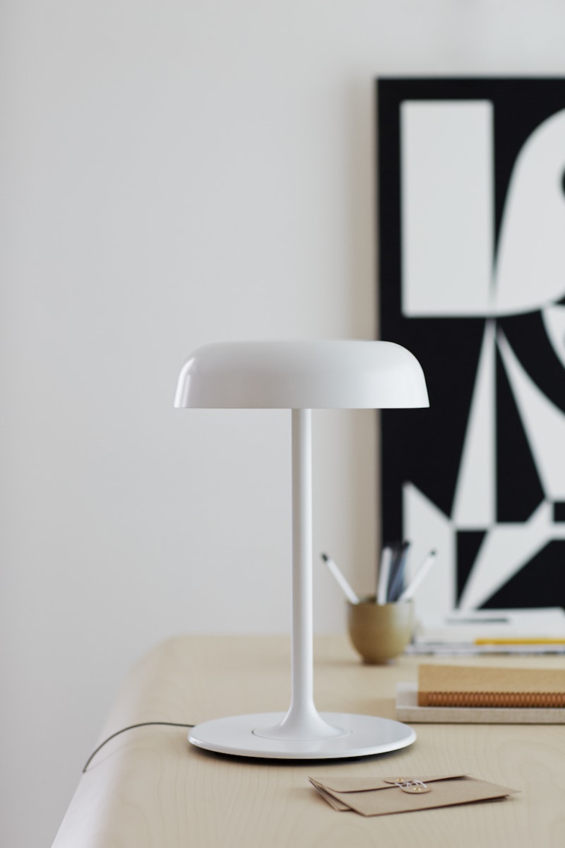 Ode Desk Lamp Desk Lamp herman miller