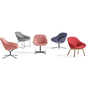 Beso Lounge Chair With Sledge Base Chairs Artifort 