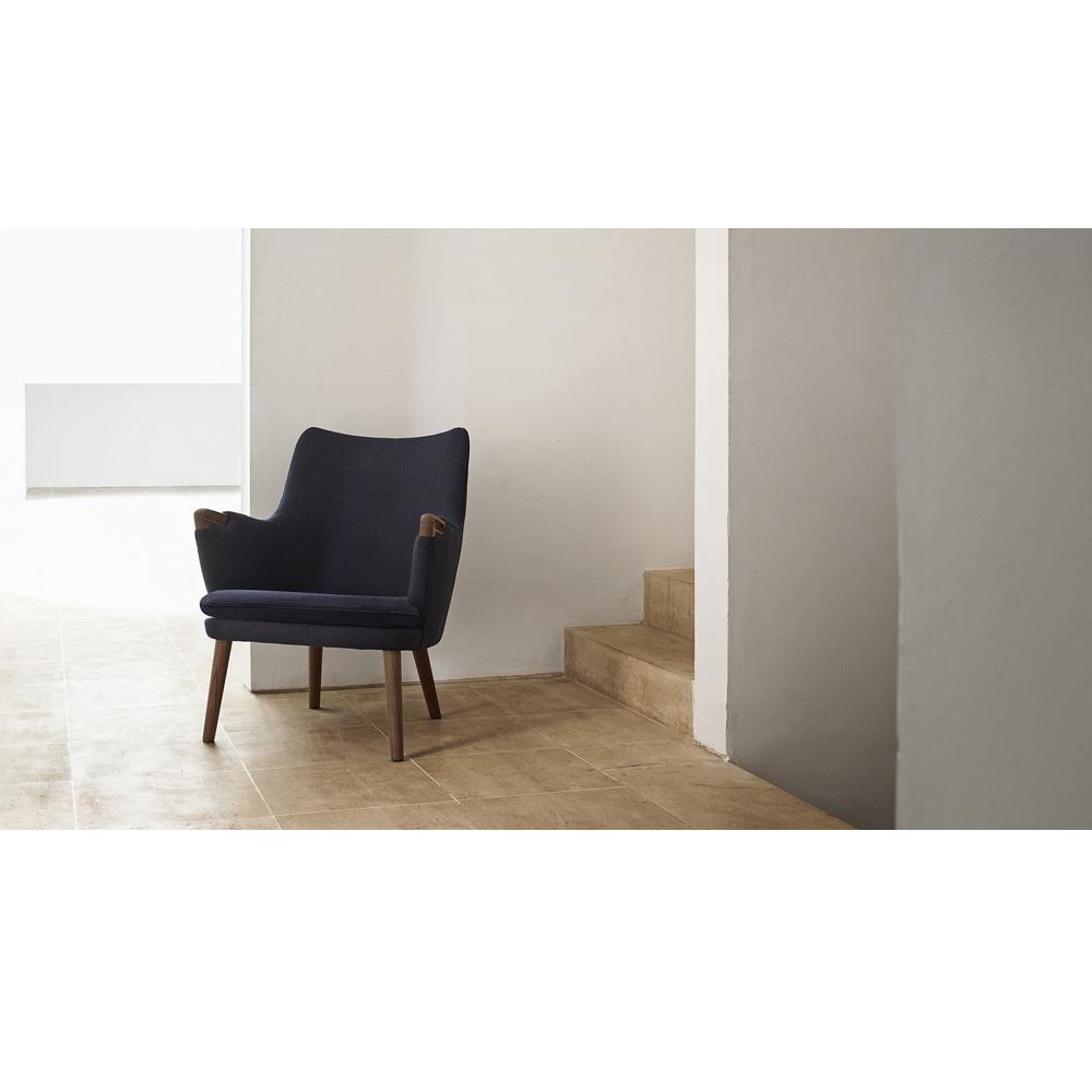 CH71 Lounge Chair lounge chair Carl Hansen