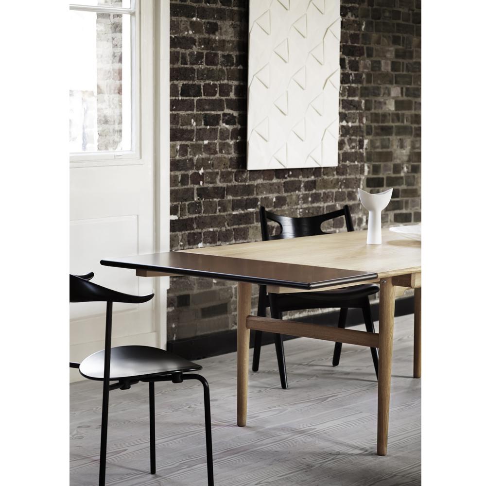 CH88T Stacking Chair Side/Dining Carl Hansen