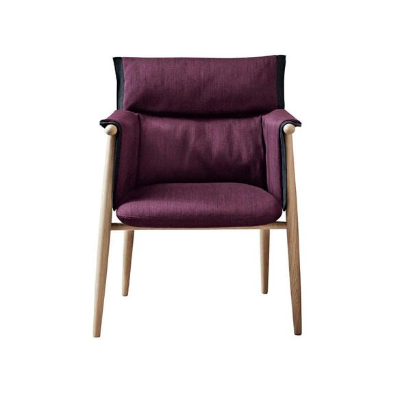 E005 Embrace Chair lounge chair Carl Hansen