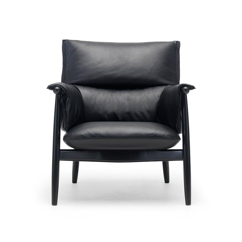 E015 Embrace Lounge Chair lounge chair Carl Hansen