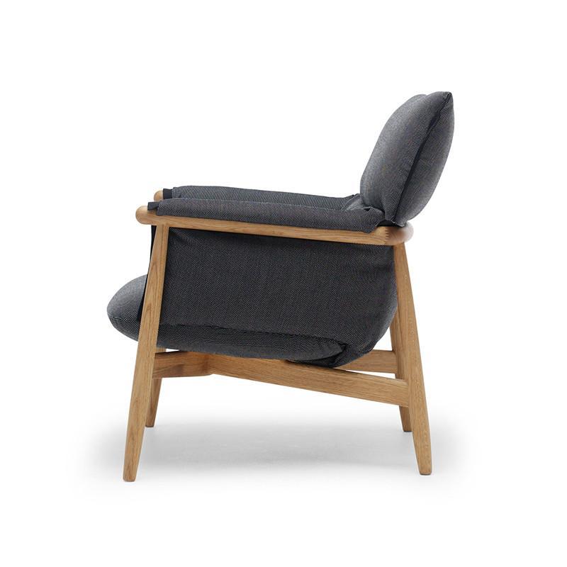 E015 Embrace Lounge Chair lounge chair Carl Hansen