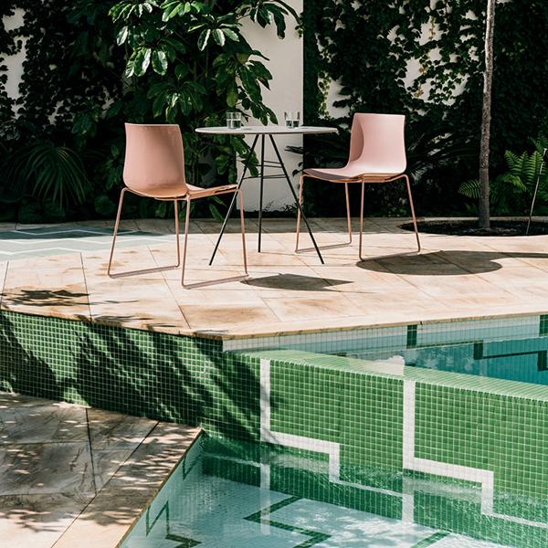 Leaf Round Table Side/Dining Arper