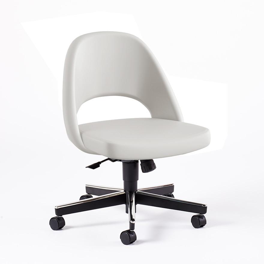 Saarinen Executive Armless Chair with Swivel Base Side/Dining Knoll Hard Volo Leather - Parchment