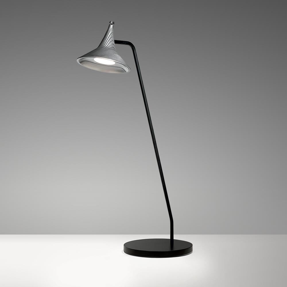 Unterlinden Table Lamp Table Lamps Artemide Aluminum LED 2700K