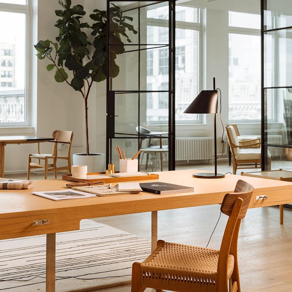 Yuh Table Lamp Table Lamps Louis Poulsen