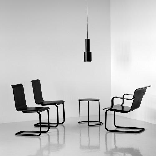 Side Table 606 side/end table Artek