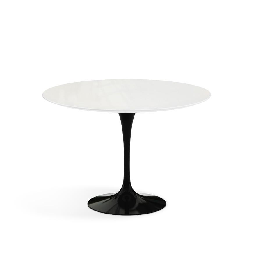 Saarinen Outdoor Dining Table - 42" Round Outdoors Knoll Vetro Bianco Black