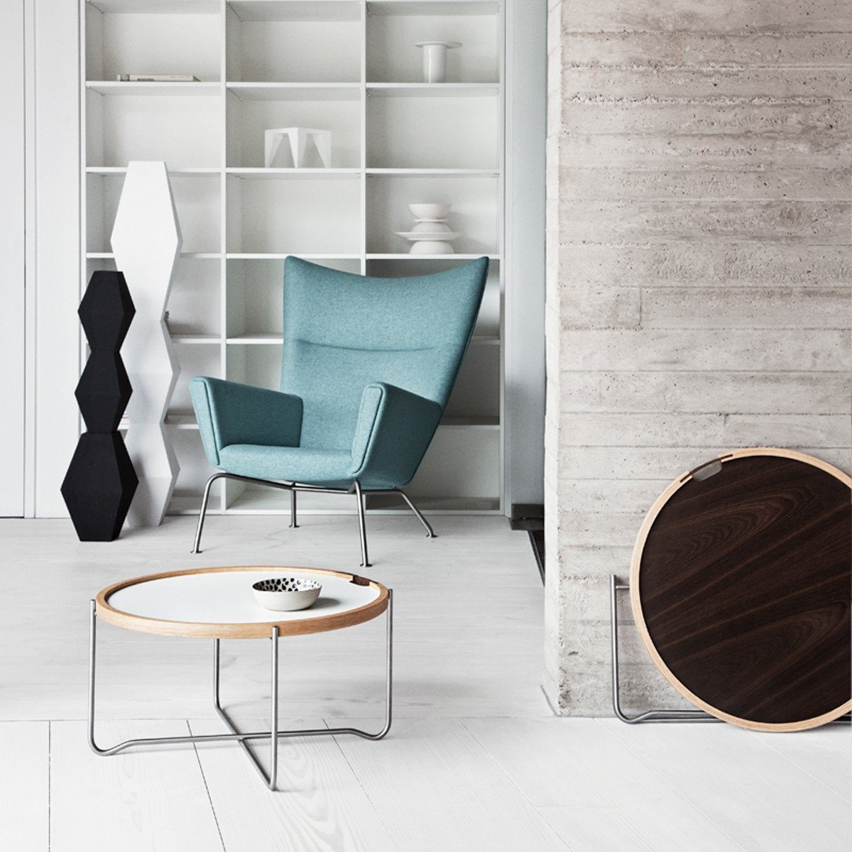 Ch417 Tray Table side/end table Carl Hansen