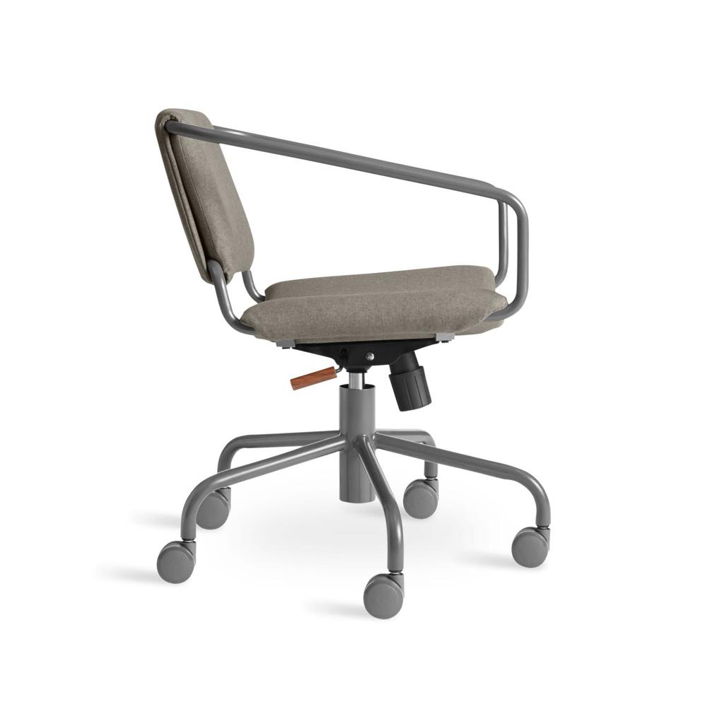 Daily Task Chair Chairs BluDot