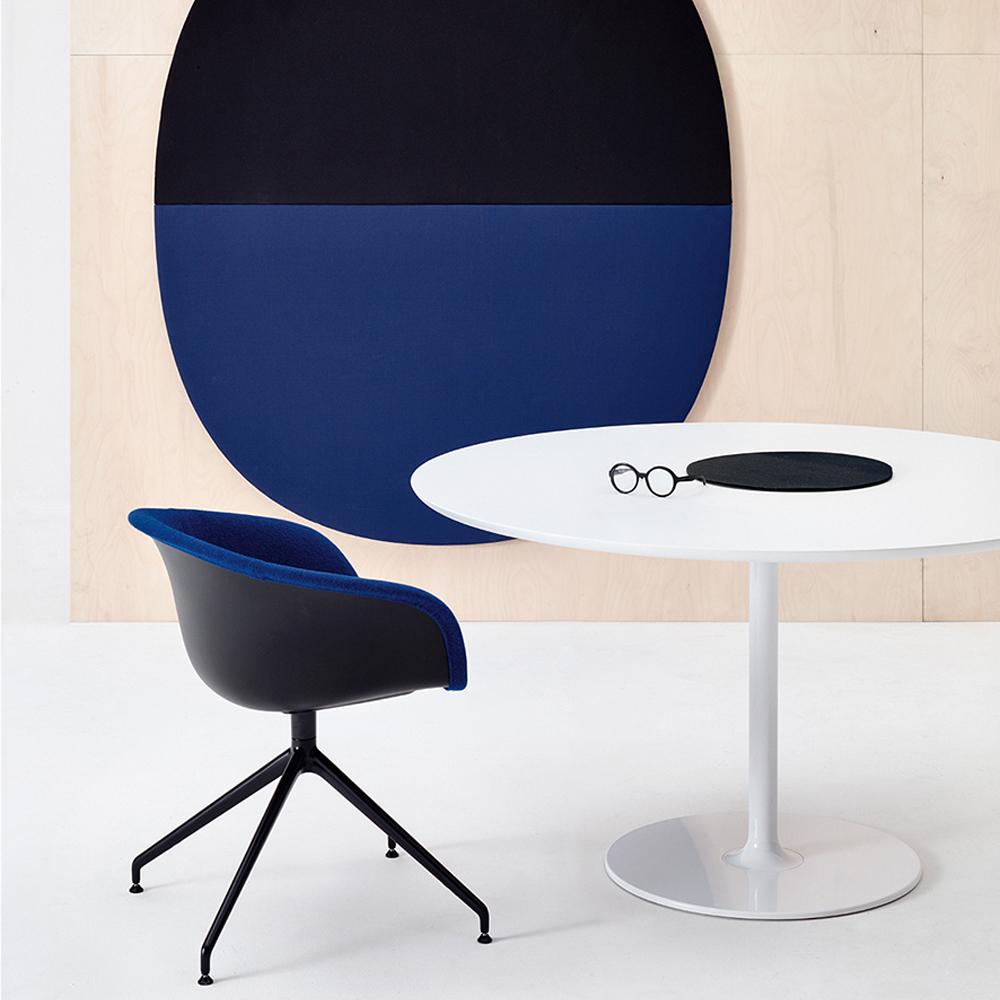 Duna 02 Trestle Base Chair With Front Upholstery Side/Dining Arper