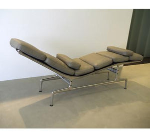 Eames Chaise by Herman Miller lounge chair herman miller 