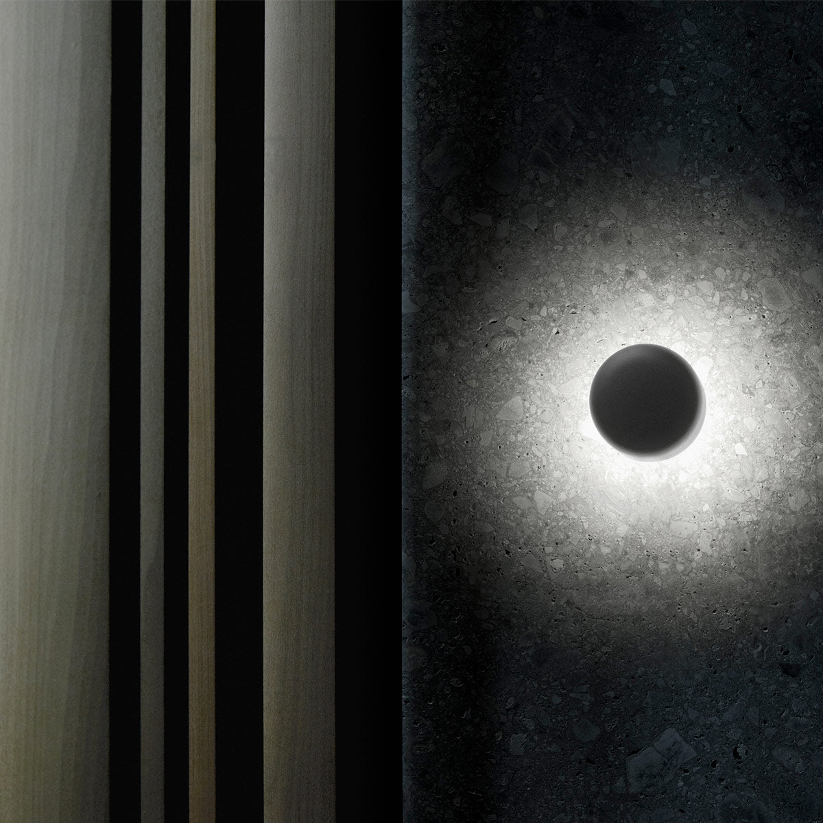 Bellhop Wall & Ceiling - Outdoor Lighting wall / ceiling lamps Flos