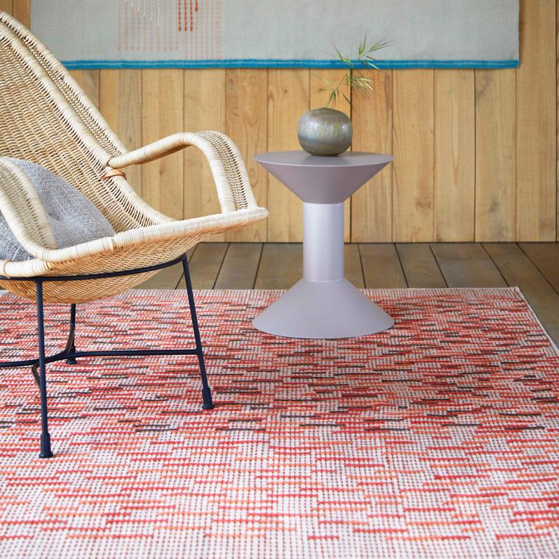 Backstitch Busy Rug Rug Gan