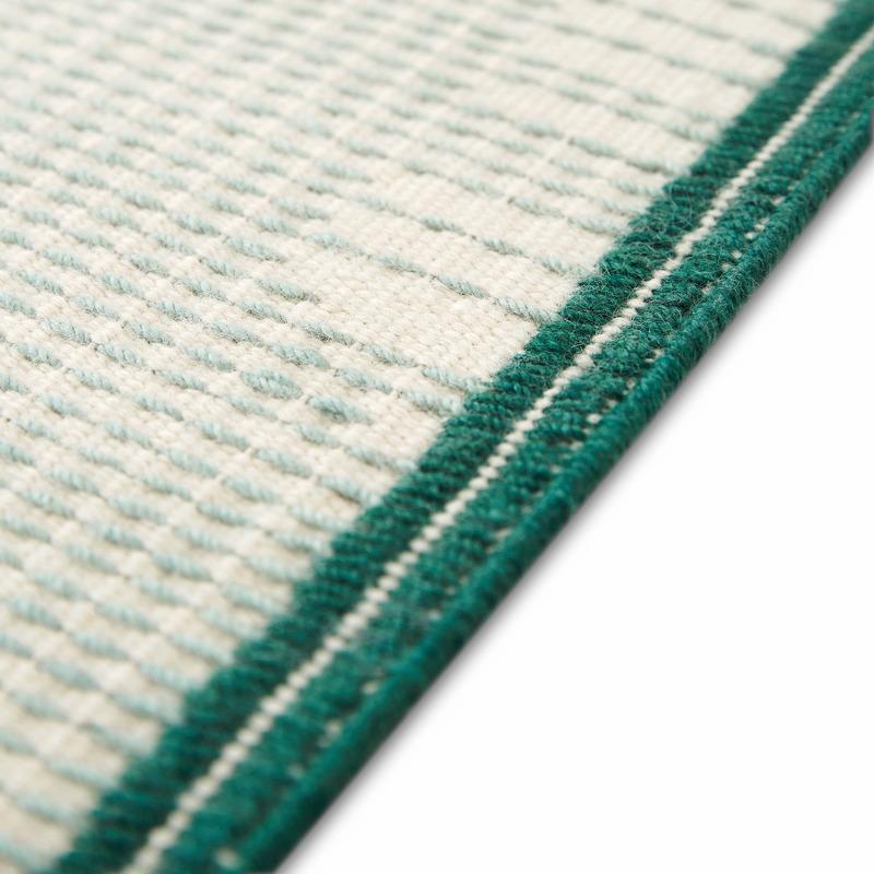 Backstitch Calm Rug Rug Gan