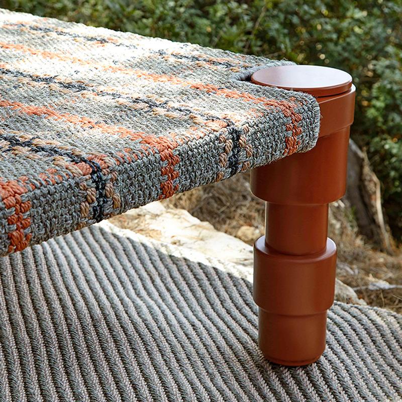 Garden Layers Double Indian Bed Bed Gan