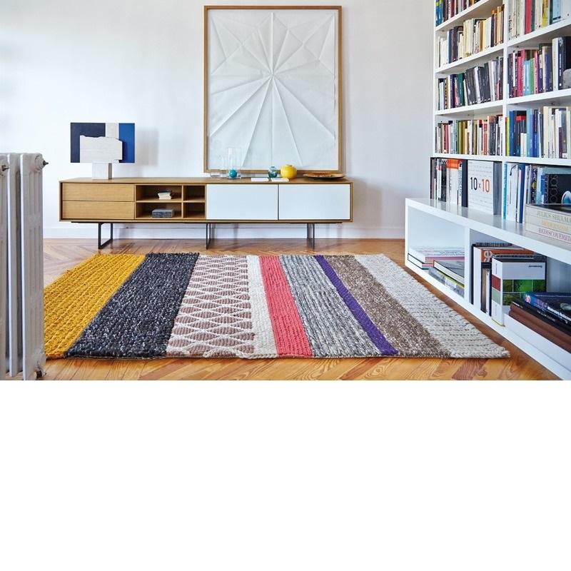 Mangas Original Rectangular Rug Rug Gan