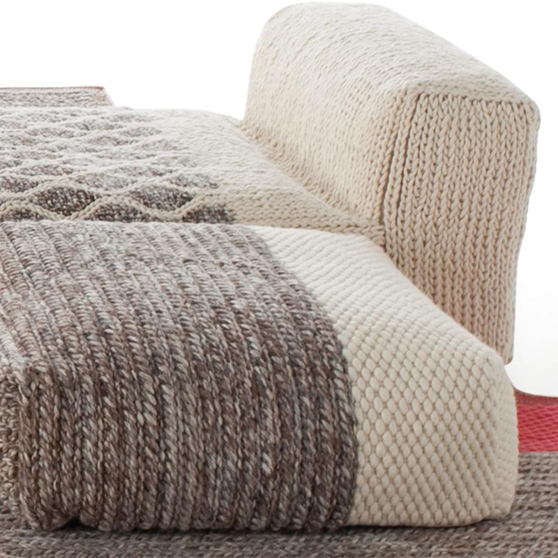 Mangas Space Square Plait Pouf pouf Gan