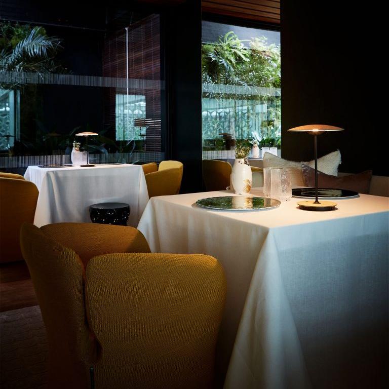 Led-Ginger Table Lamp Table Lamps Marset