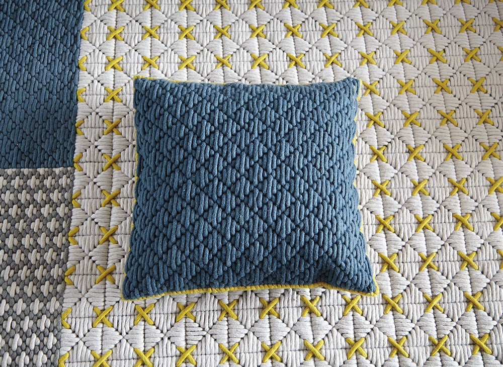 Silai Small Pillow Pillows Gan