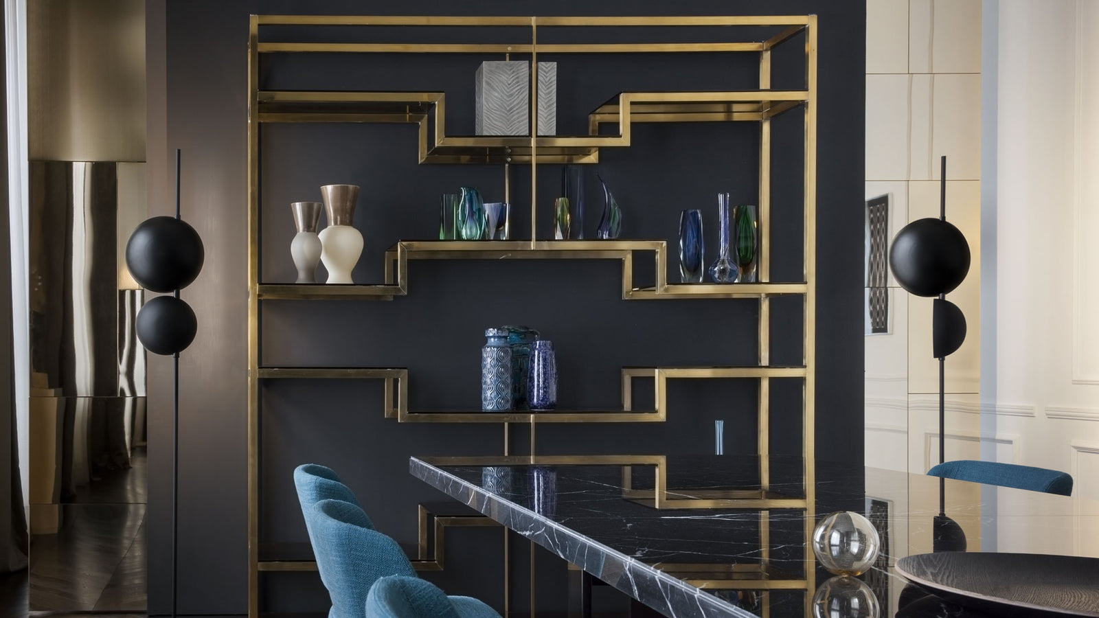 Superluna Floor Lamp Floor Lamps Oluce