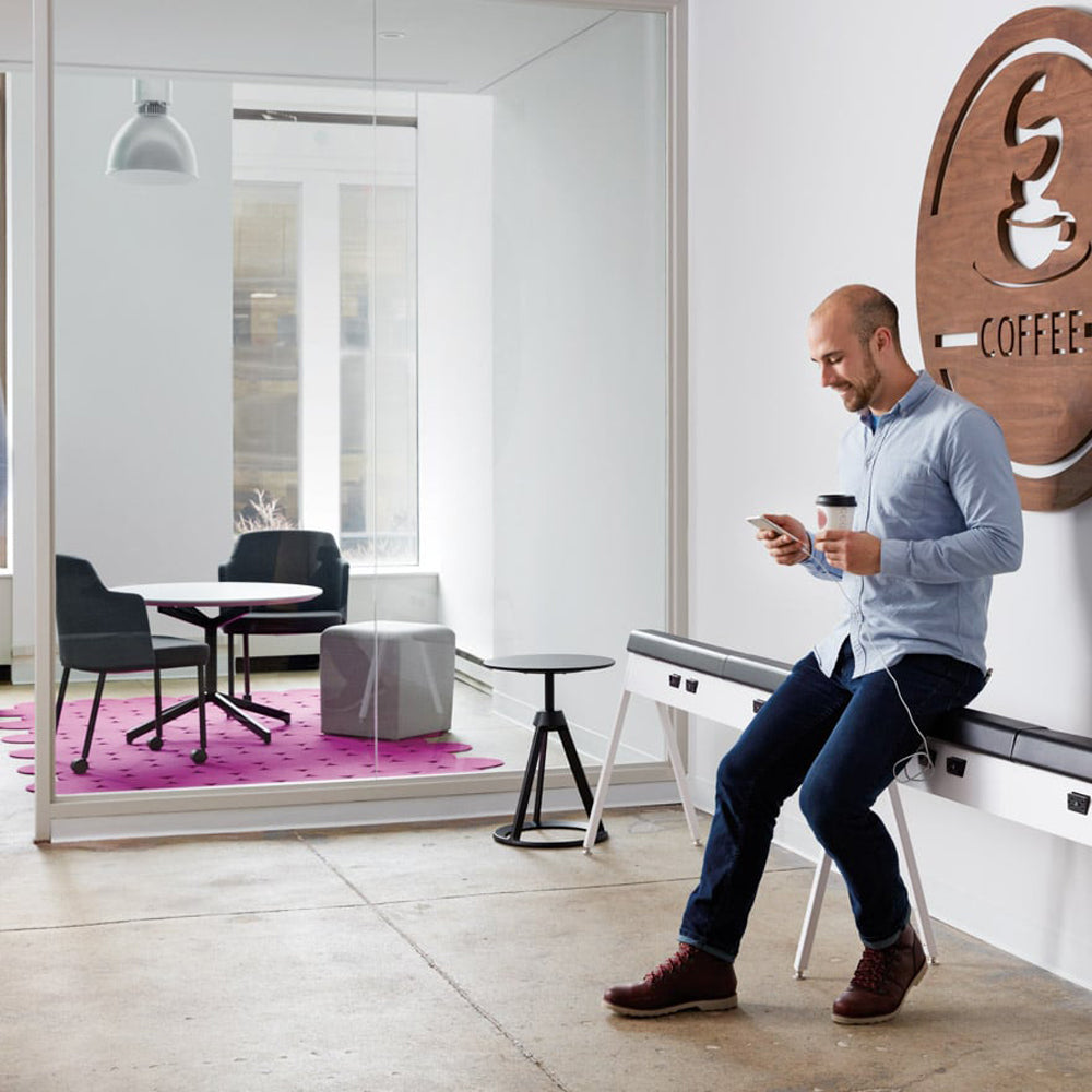 Piton Side Table side/end table Knoll